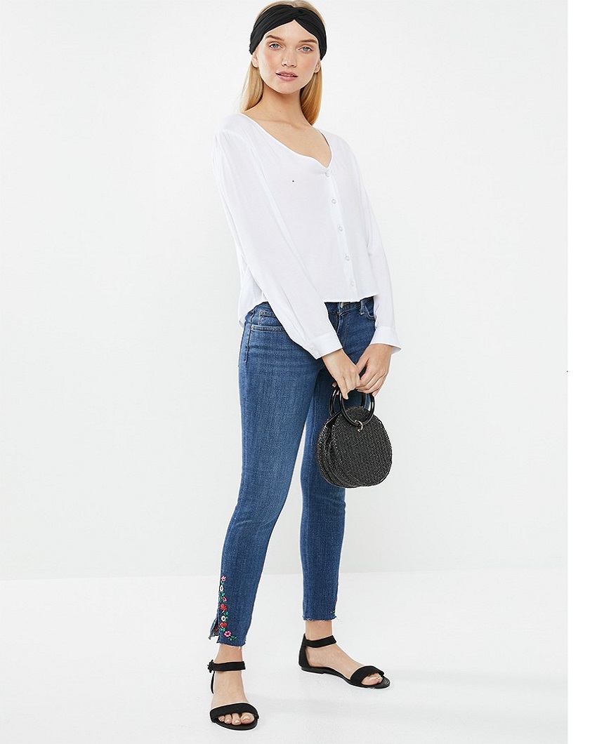 Levi's 711 Skinny Ankle Floral Embroidered Women's Jeans