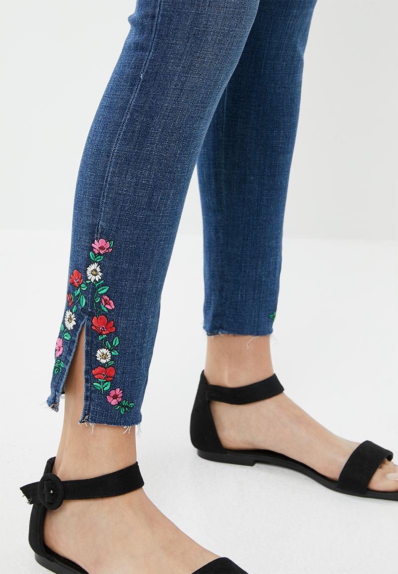 Levi's 711 Skinny Ankle Floral Embroidered Women's Jeans - Image 3
